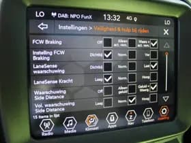 Jeep Renegade 4xe 190 Plug-in Hybrid S thumbnail 40