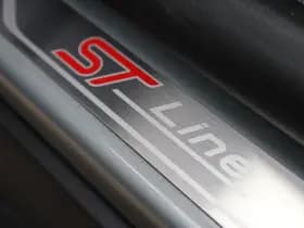 Ford Kuga 2.5 PHEV ST-Line X thumbnail 18