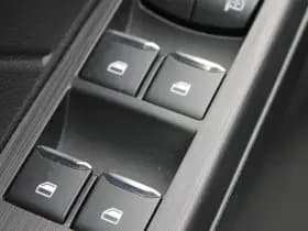 Ford Kuga 2.5 PHEV ST-Line X thumbnail 37