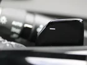 Opel Astra 1.6 Turbo Plug In Hybrid GS thumbnail 24