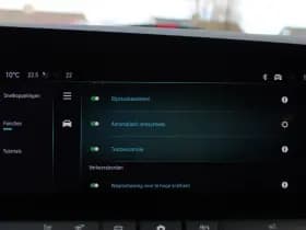 Opel Astra 1.6 Turbo Plug In Hybrid GS thumbnail 33