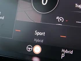 Opel Grandland 1.6 Turbo Plug-In Hybrid GS thumbnail 32