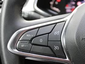 Renault Captur 1.0 TCe 90PK techno thumbnail 8