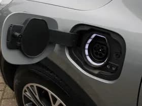 Ford Kuga 2.5 PHEV Titanium thumbnail 17