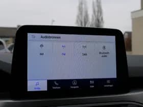 Ford Kuga 2.5 PHEV Titanium thumbnail 24
