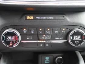 Ford Kuga 2.5 PHEV Titanium thumbnail 28