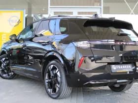 Opel Grandland 1.6 Turbo Plug-in-Hybrid Ultimate thumbnail 3