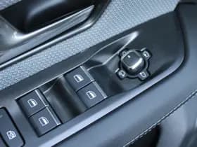 Opel Grandland 1.6 Turbo Plug-in-Hybrid Ultimate thumbnail 27