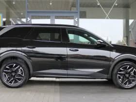 Peugeot 5008 1.2 Hybrid 145 GT thumbnail 2