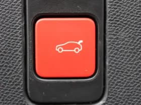 Peugeot 5008 1.2 Hybrid 145 GT thumbnail 17