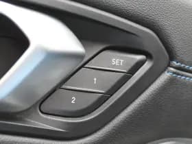 BMW 3-serie 330e xDrive M-Sport thumbnail 27