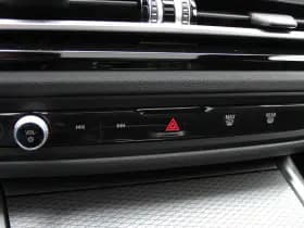 BMW 3-serie 330e xDrive M-Sport thumbnail 35