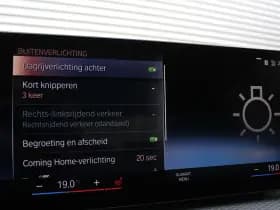 BMW 3-serie 330e xDrive M-Sport thumbnail 39