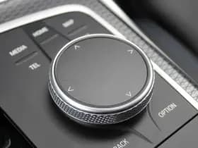 BMW 3-serie 330e xDrive M-Sport thumbnail 40