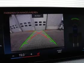 BMW 3-serie 330e xDrive M-Sport thumbnail 48