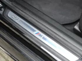 BMW 3-serie 330e xDrive M-Sport thumbnail 52