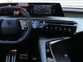 Peugeot 3008 1.2 Hybrid 145 GT thumbnail 5