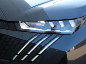 Peugeot 3008 1.2 Hybrid 145 GT thumbnail 14