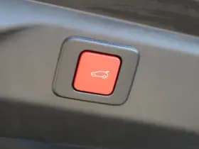 Peugeot 3008 1.2 Hybrid 145 GT thumbnail 42