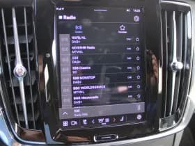 Volvo S90 2.0 T8 AWD Plus Dark thumbnail 12