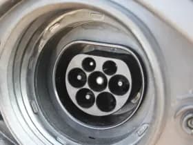 Volvo S90 2.0 T8 AWD Plus Dark thumbnail 36