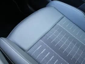 Peugeot 3008 1.2 Hybrid 145 GT thumbnail 14