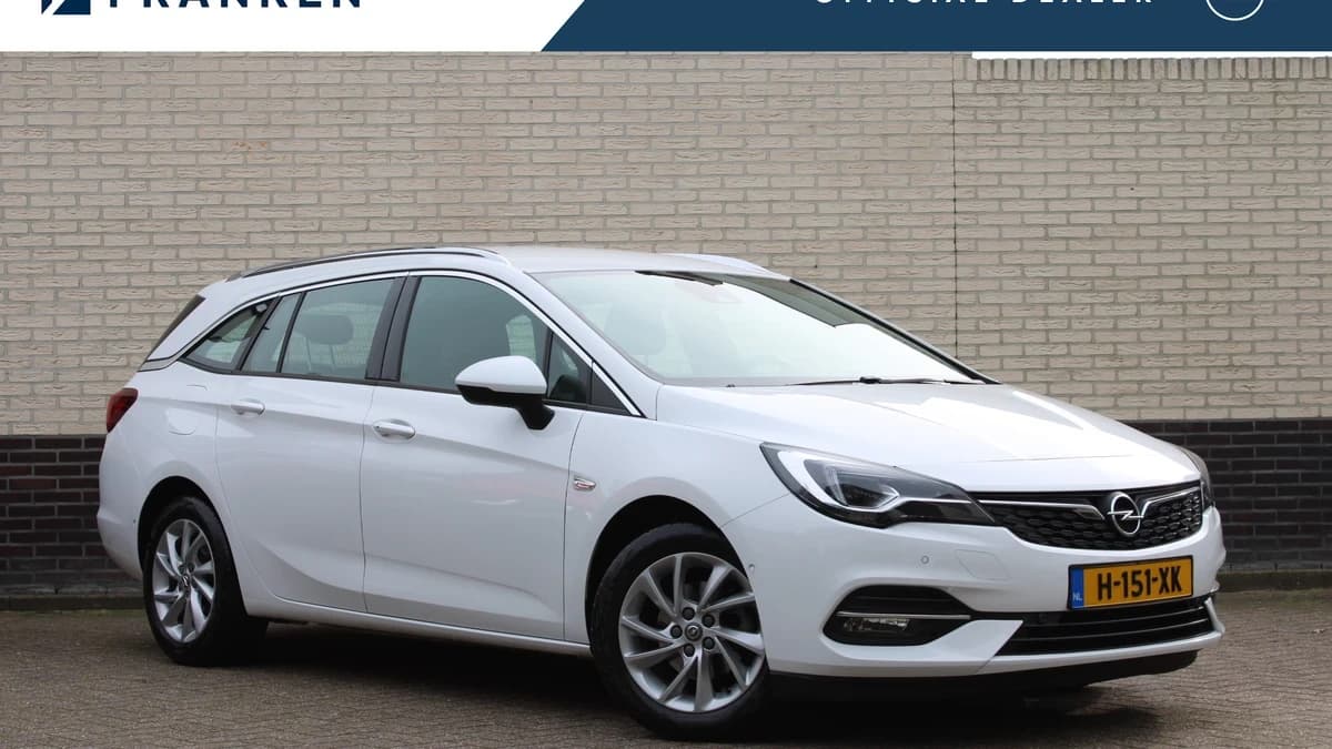 Opel Astra Sports Tourer 1.2 Elegance — foto 1