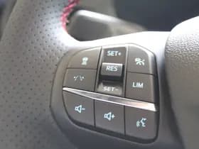 Ford Kuga thumbnail 7