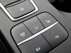 Ford Kuga thumbnail 42