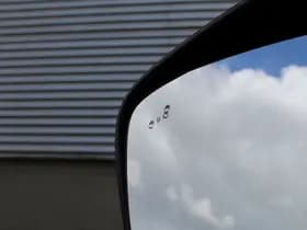 Ford Kuga thumbnail 23