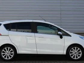 Ford B-MAX 1.0 EcoBoost 100PK Titanium thumbnail 2
