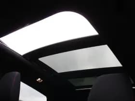 Ford Kuga 2.5 PHEV ST-Line thumbnail 9