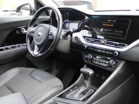 Kia Niro 1.6 GDi Hybrid DynamicLine thumbnail 6