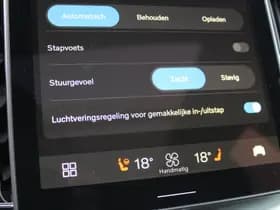 Volvo XC60 2.0 T8 Plug-in hybrid AWD Ultra Black Edition thumbnail 30