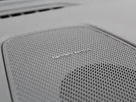 Volvo XC60 2.0 T8 Plug-in hybrid AWD Ultra Black Edition thumbnail 17