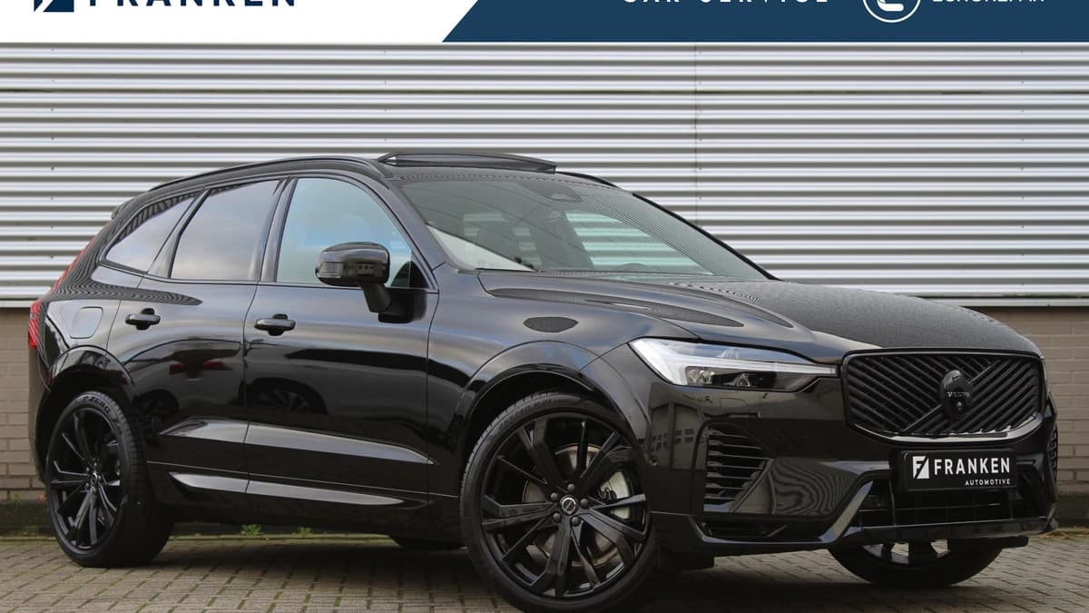 Volvo XC60 2.0 T8 Plug-in hybrid AWD Ultra Black Edition — foto 1