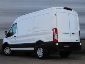 Ford E-Transit 350 L2H2 Trend 68 kWh thumbnail 3