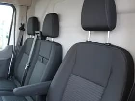 Ford E-Transit 350 L2H2 Trend 68 kWh thumbnail 7