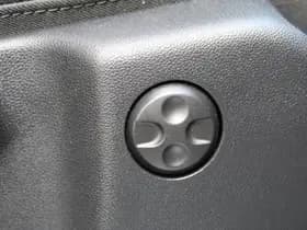 Opel Grandland X 1.6 Turbo Hybrid Innovation thumbnail 29