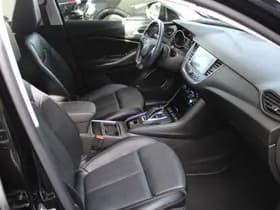Opel Grandland X 1.6 Turbo Hybrid Innovation thumbnail 37