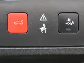 Opel Grandland X 1.6 Turbo Hybrid Innovation thumbnail 48