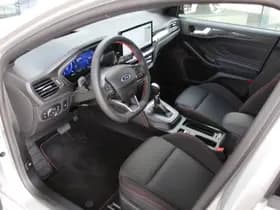 Ford Focus thumbnail 8