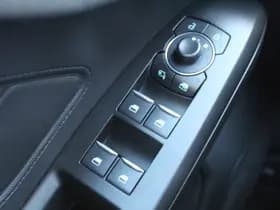 Ford Focus thumbnail 25