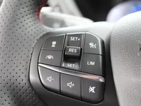 Ford Kuga thumbnail 33