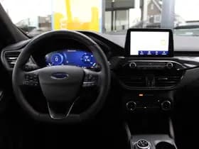 Ford Kuga thumbnail 5
