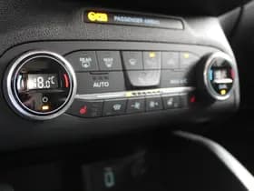 Ford Focus thumbnail 18