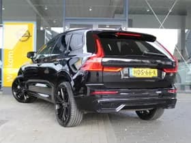 Volvo XC60 thumbnail 3