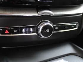 Volvo XC60 thumbnail 37