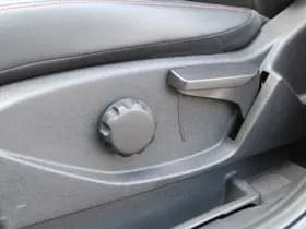 Ford Kuga thumbnail 30