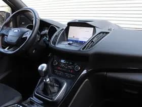 Ford Kuga thumbnail 6